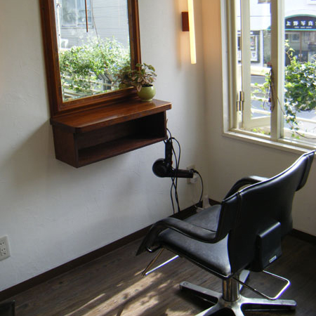 W TREE店内イメージ写真